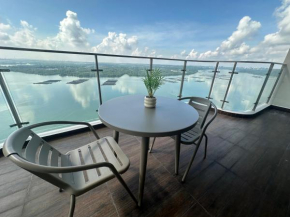 WIFI-Sea View!Country Garden Johor Bahru
